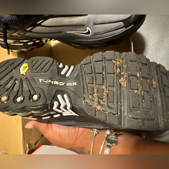 NIKE AIR MAX PLUS III size 9 - Picture 5 of 5